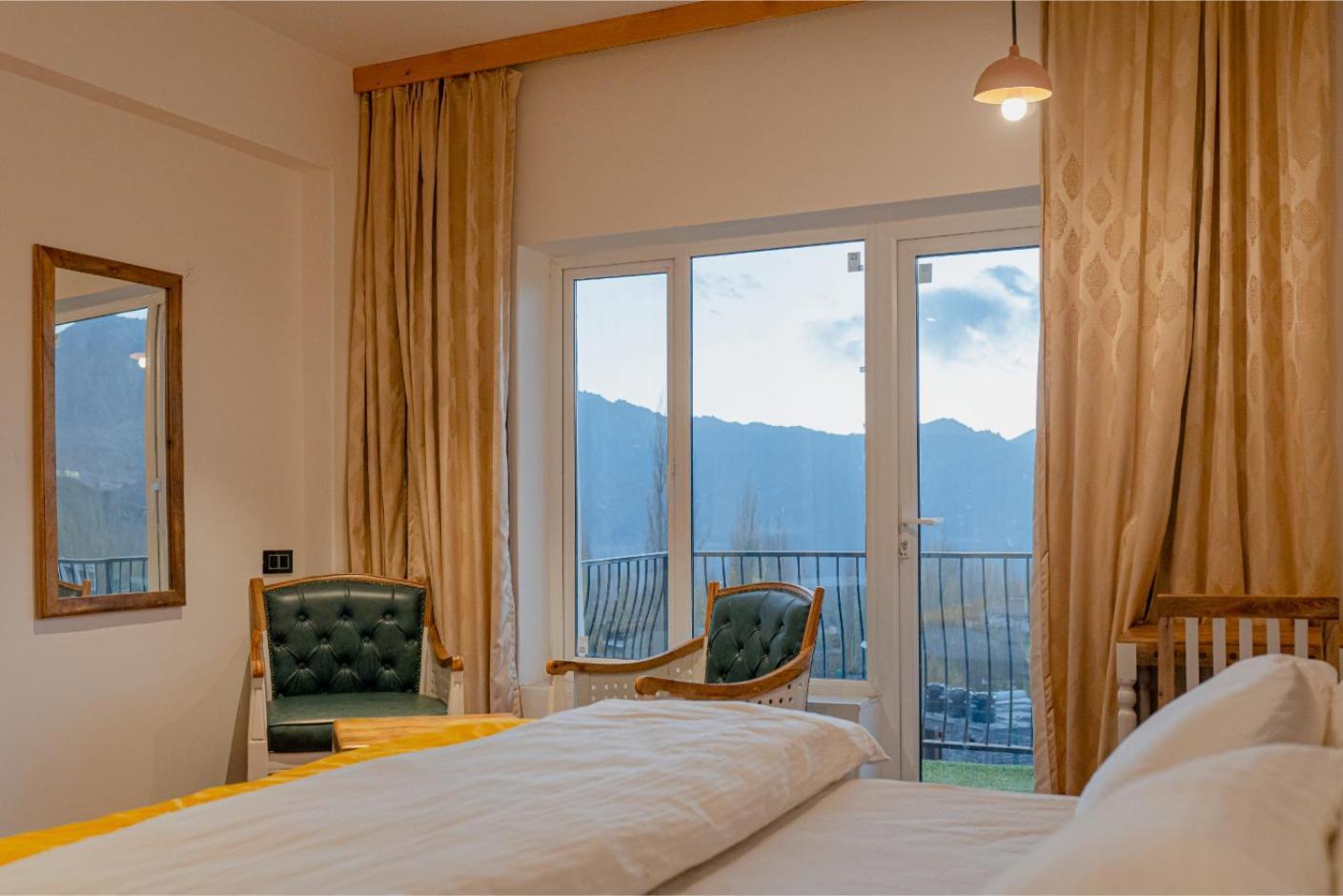 Hotel El Castello ليه المظهر الخارجي الصورة