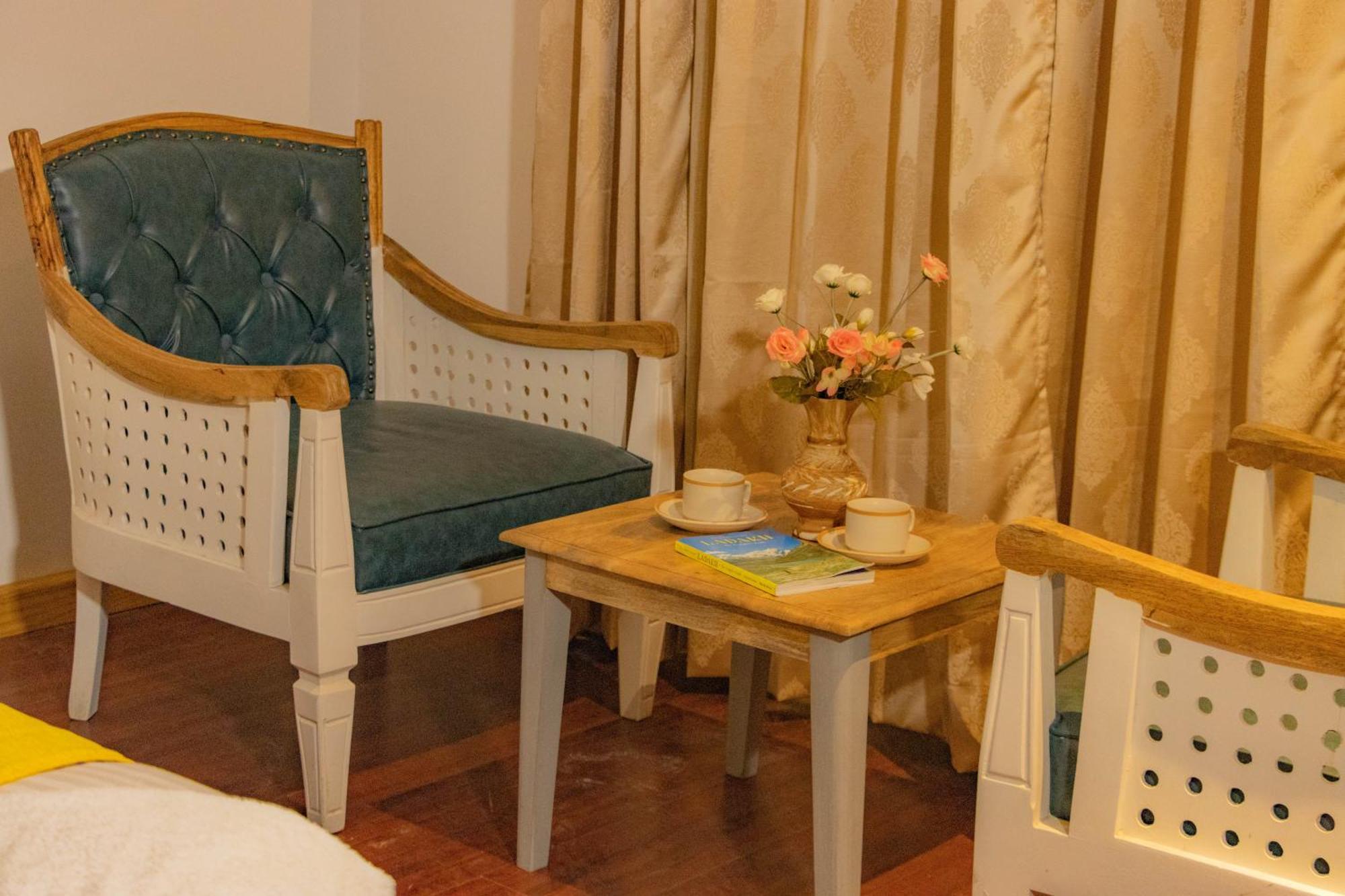 Hotel El Castello ليه المظهر الخارجي الصورة