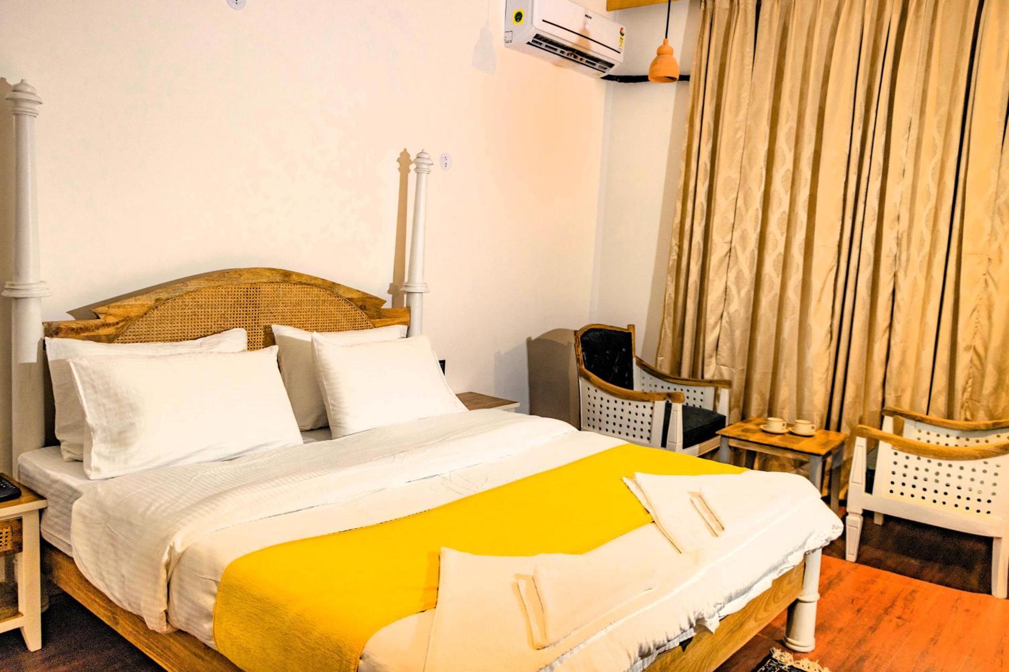 Hotel El Castello ليه المظهر الخارجي الصورة